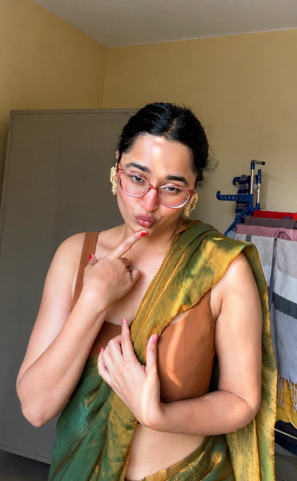 Kajal Pandey Leaked Bikini Tease Premium Pics Worth ₹5000
